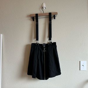 Hot Topic Black Pleated Skirt with Suspenders